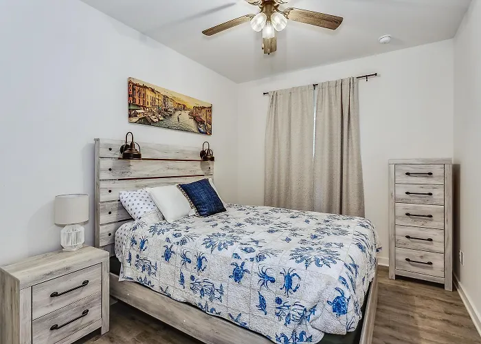 Coastal Cozy - 3b * Pensacola